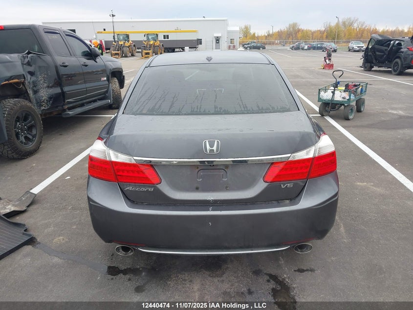 1HGCR3F89EA800770 2014 HONDA ACCORD photo no. 16