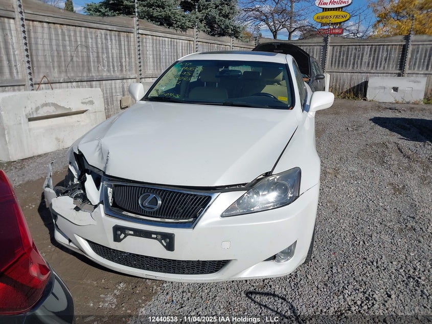 JTHCK262572014033 2007 LEXUS IS photo no. 12