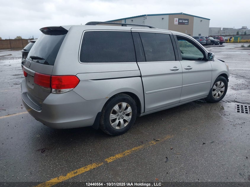 5FNRL3H55AB506524 2010 HONDA ODYSSEY photo no. 4