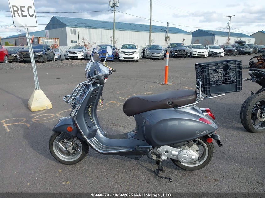 ZAPCA06B5P5106488 2023 VESPA  photo no. 13
