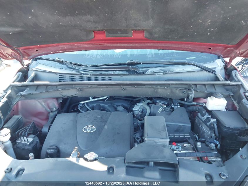 2018 Toyota Highlander VIN: 5TDJZRFH0JS527143 Lot: 12440592