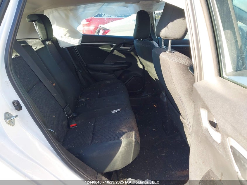 3HGGK5H58JM102524 2018 HONDA FIT photo no. 8