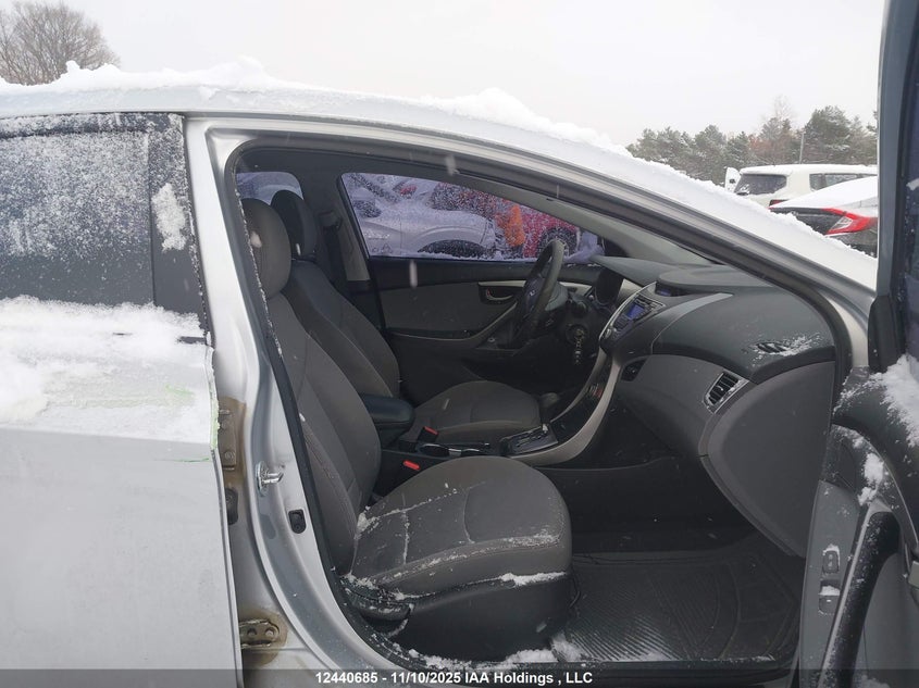 5NPDH4AE4DH164498 2013 HYUNDAI ELANTRA photo no. 5