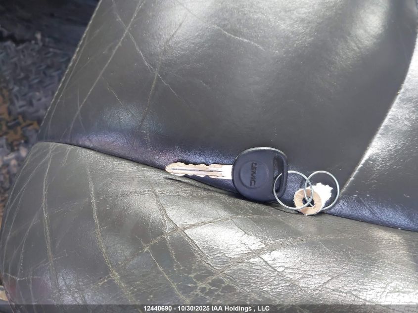 2006 GMC Sierra K2500 Heavy Duty VIN: 1GTHK23D66F246094 Lot: 12440690