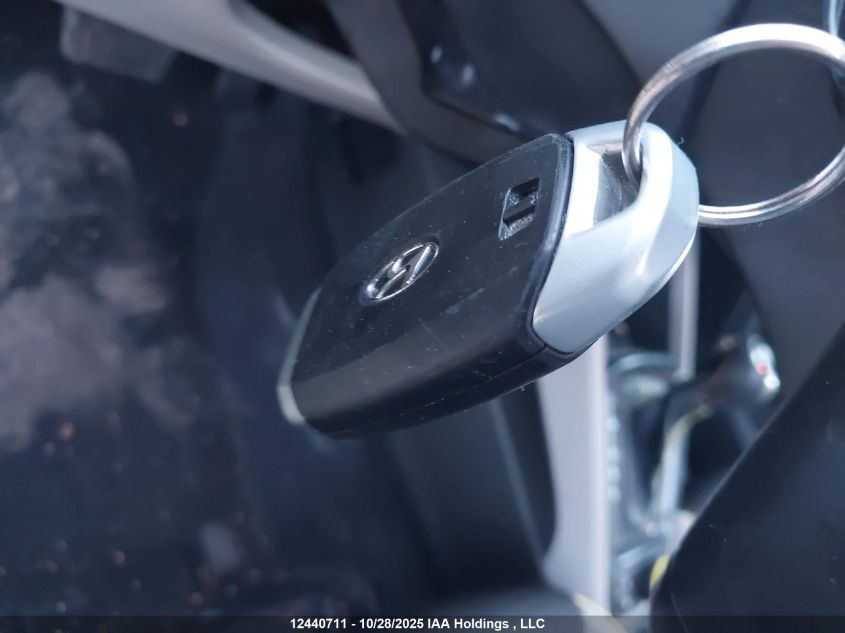 2020 Hyundai Venue Sel/Denim VIN: KMHRC8A3XLU024269 Lot: 12440711