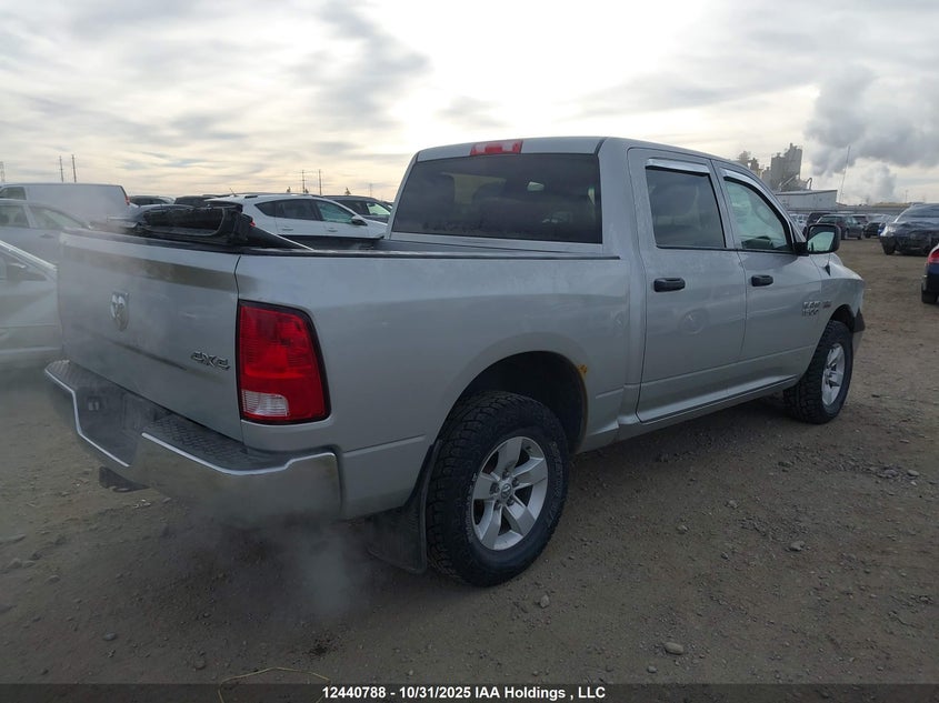 3C6RR7KT1FG656698 2015 RAM 1500 photo no. 4