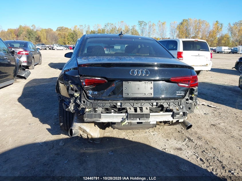 WAUBNAF46JA097482 2018 AUDI A4 photo no. 16