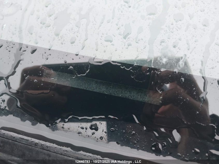 2010 Toyota Yaris Le/Rs VIN: JTDKT4K32A5305812 Lot: 12440793