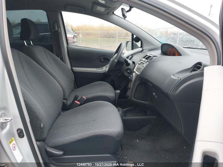 JTDKT4K32A5305812 2010 TOYOTA YARIS photo no. 5