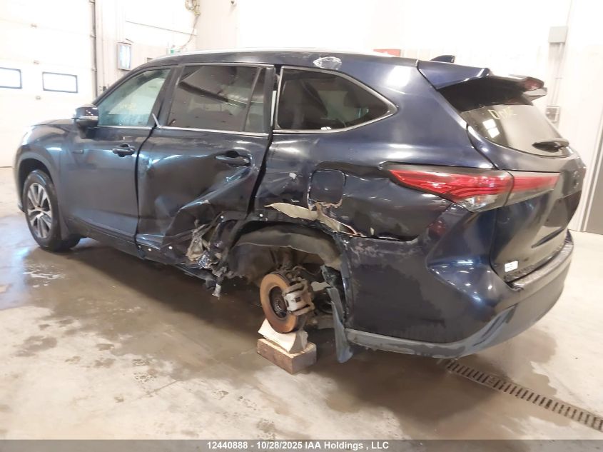 2021 Toyota Highlander Hybrid Xle VIN: 5TDGBRCH7MS533710 Lot: 12440888