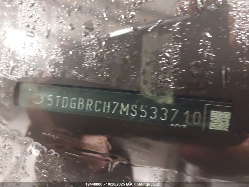 2021 Toyota Highlander Hybrid Xle VIN: 5TDGBRCH7MS533710 Lot: 12440888