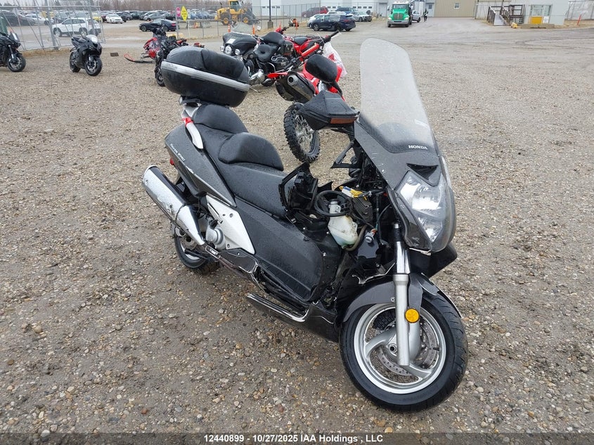 JH2PF01618K300024 2008 Honda Fsc600 A auction photo 1