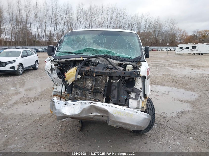 2016 GMC Savana G2500 VIN: 1GTW7BFG5G1207185 Lot: 12440908