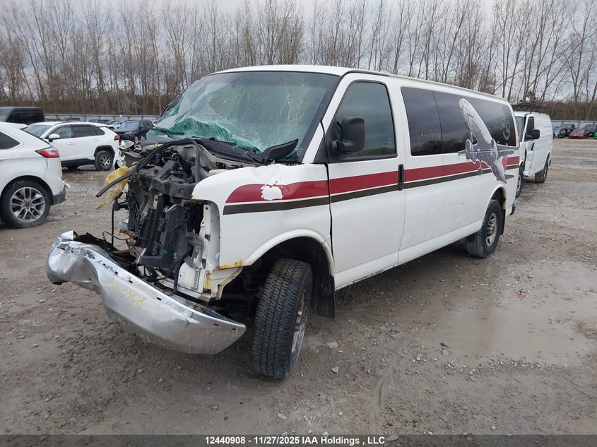 1GTW7BFG5G1207185 2016 GMC SAVANA photo no. 2