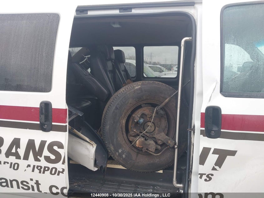 2016 GMC Savana G2500 VIN: 1GTW7BFG5G1207185 Lot: 12440908