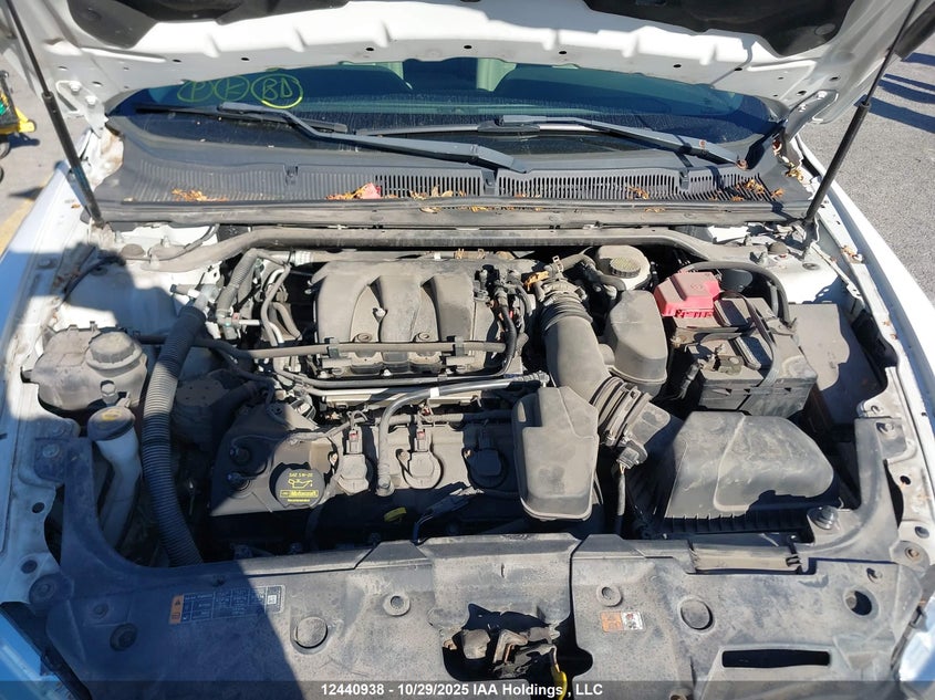 2013 Ford Taurus Se VIN: 1FAHP2D81DG215805 Lot: 12440938