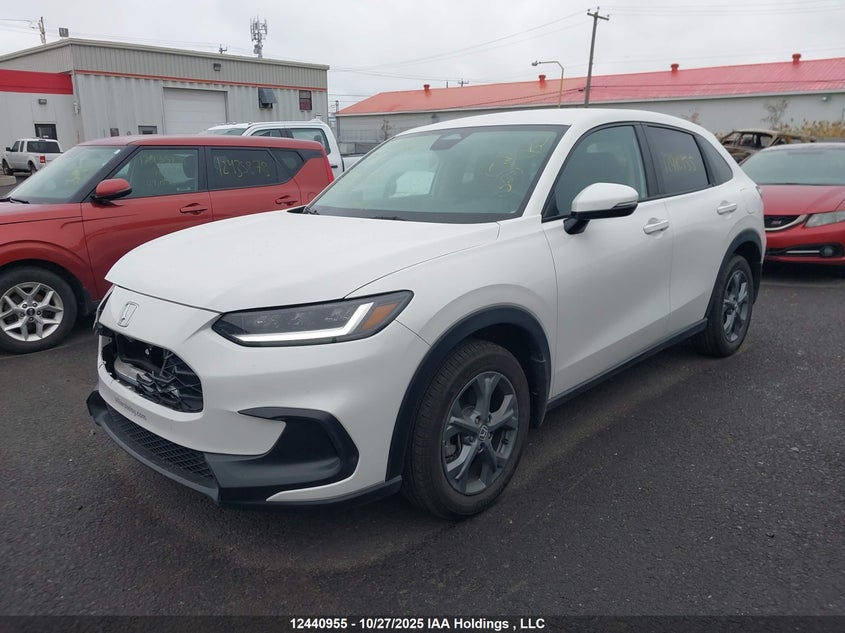 3CZRZ1H37TM100545 2026 HONDA HR-V photo no. 2