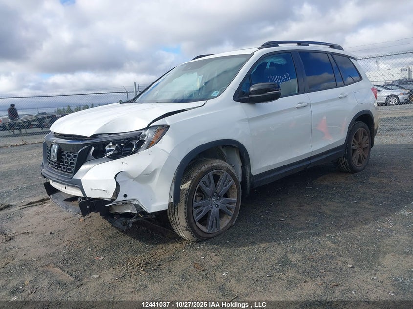 5FNYF8H52MB500507 2021 HONDA PASSPORT photo no. 2