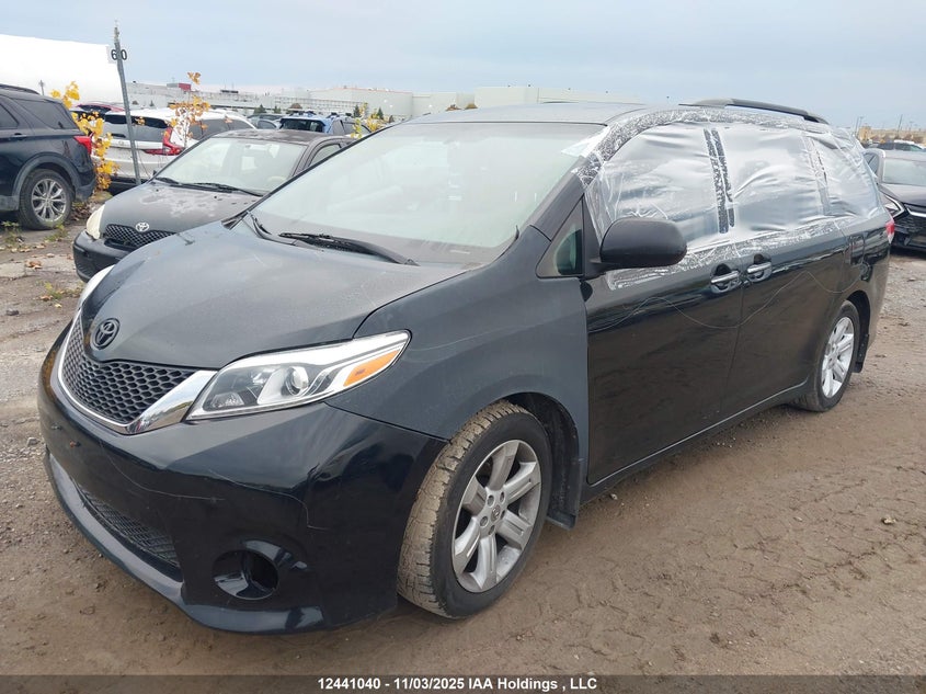 5TDXK3DC2FS568559 2015 TOYOTA SIENNA photo no. 6