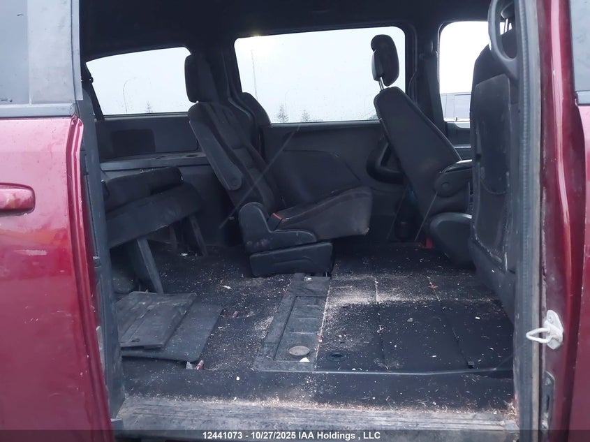 2C4RDGBG0JR275874 2018 DODGE CARAVAN photo no. 8