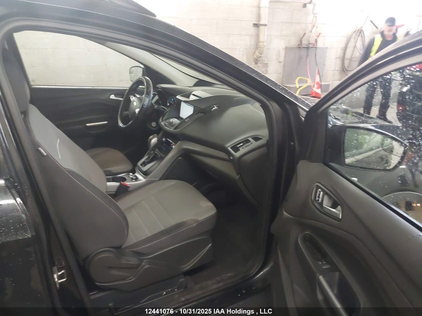 1FMCU9GX3FUB34118 2015 FORD ESCAPE photo no. 5