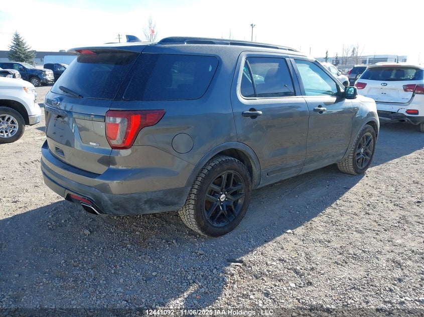 1FM5K8GT6GGD06924 2016 FORD  photo no. 4
