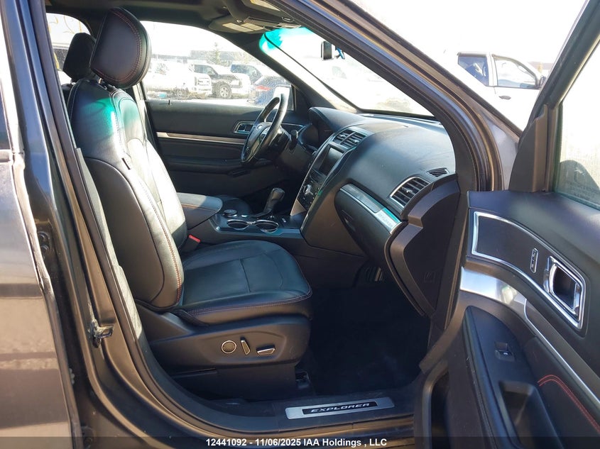 1FM5K8GT6GGD06924 2016 FORD  photo no. 5