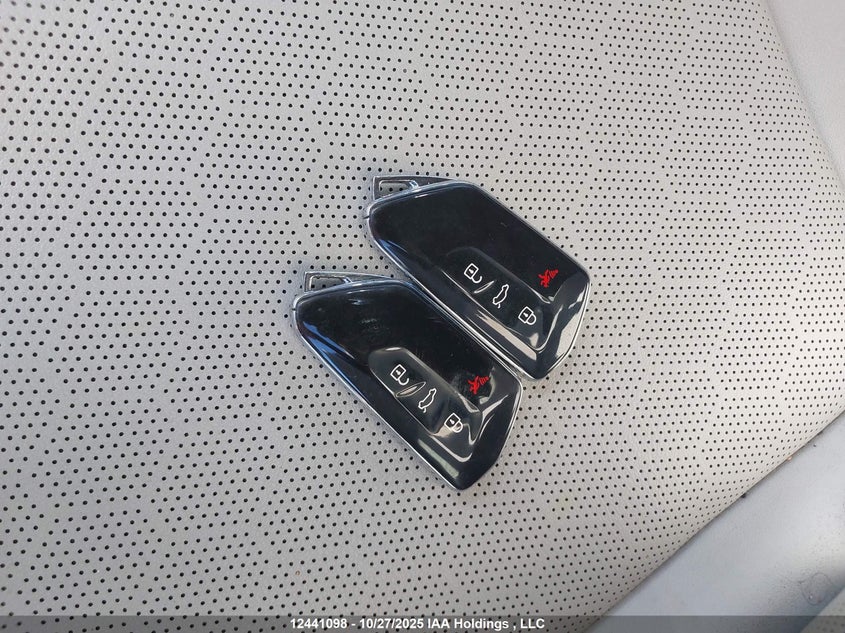 1V29NPE87PC056024 2023 VOLKSWAGEN ID.4 photo no. 11