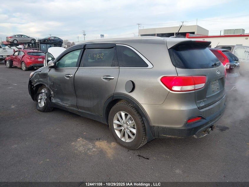 5XYPGDA5XGG106360 2016 KIA SORENTO photo no. 3