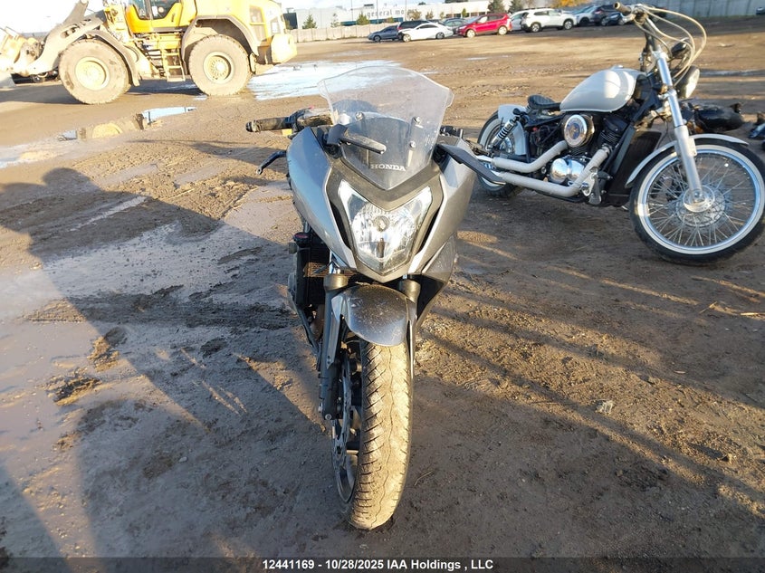 MLHRC7464F5100150 2015 HONDA CBR photo no. 5