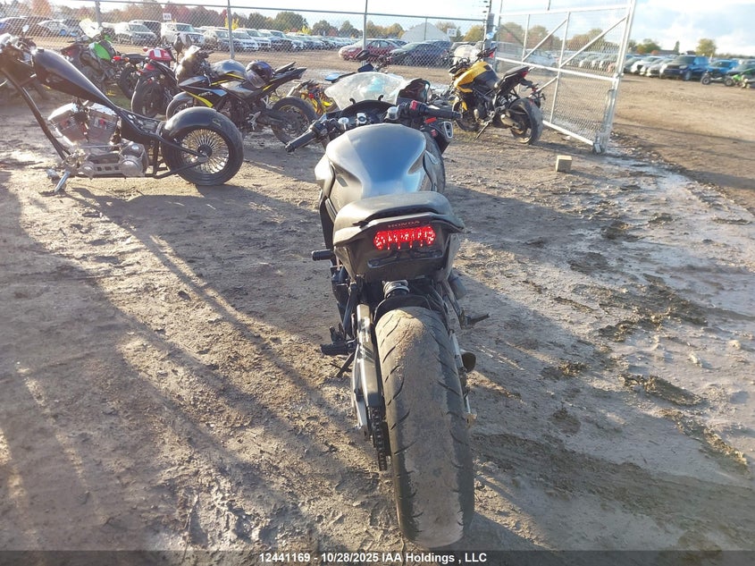 2015 Honda Cbr650 F VIN: MLHRC7464F5100150 Lot: 12441169