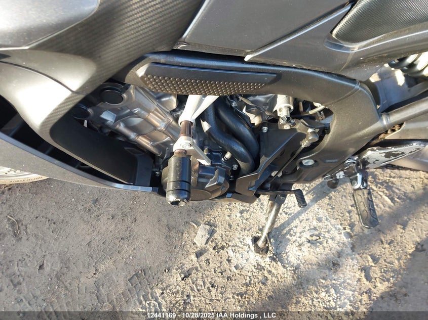 2015 Honda Cbr650 F VIN: MLHRC7464F5100150 Lot: 12441169