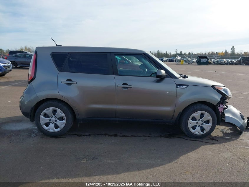 KNDJN2A26K7659390 2019 KIA SOUL photo no. 14