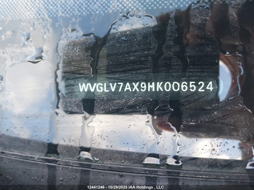WVGLV7AX9HK006524 2017 VOLKSWAGEN TIGUAN photo no. 18
