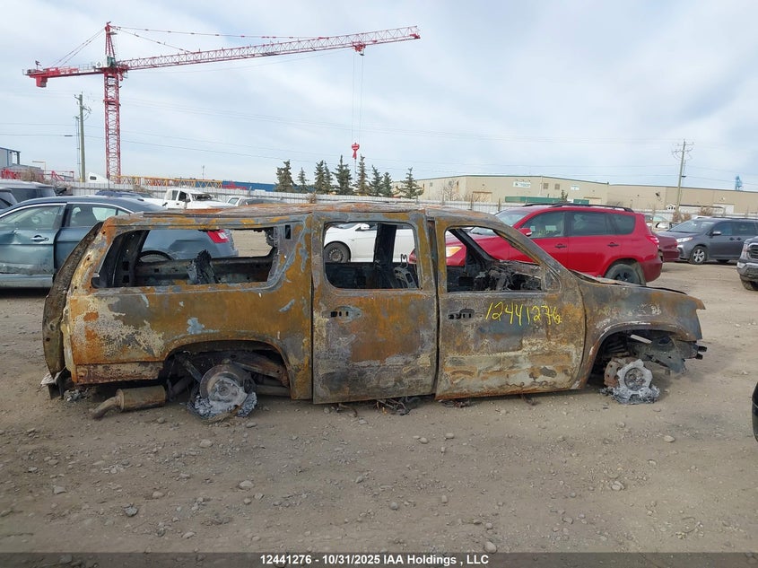 1GNSKHE77DR188998 2013 CHEVROLET SUBURBAN photo no. 12
