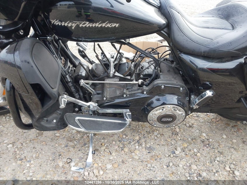 5HD1PXFA6HB959497 2017 HARLEY-DAVIDSON STREET GLIDE photo no. 9