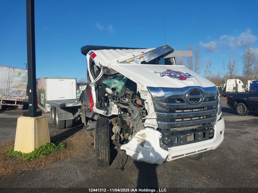 2025 HINO HINO XL8