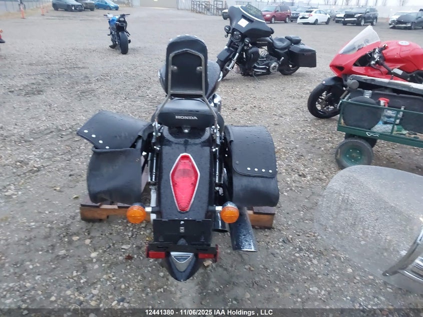 1HFSC52897A400259 2007 HONDA VTX photo no. 6