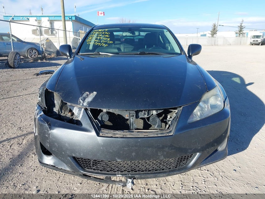 JTHBK262382079413 2008 LEXUS IS photo no. 13