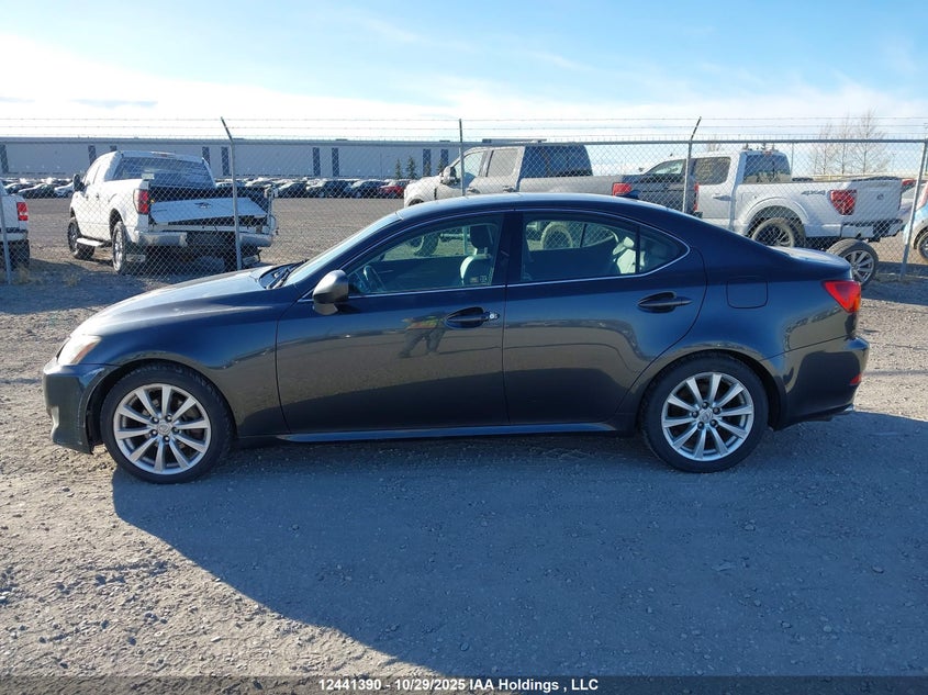 JTHBK262382079413 2008 LEXUS IS photo no. 15