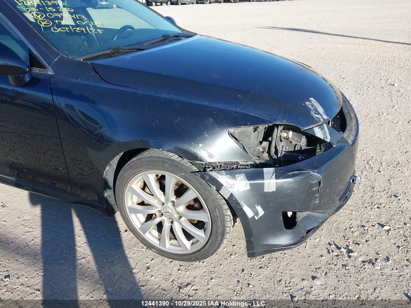 JTHBK262382079413 2008 LEXUS IS photo no. 19
