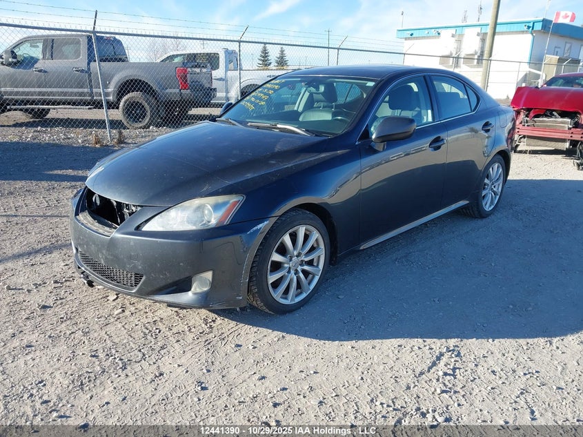 JTHBK262382079413 2008 LEXUS IS photo no. 2