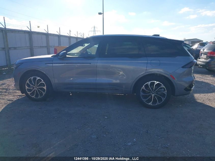 2025 Lincoln Nautilus VIN: 5LMPJ8KA4SJ948682 Lot: 12441395