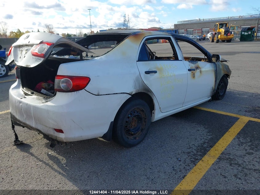 2T1BU4EE2BC614128 2011 TOYOTA COROLLA photo no. 4