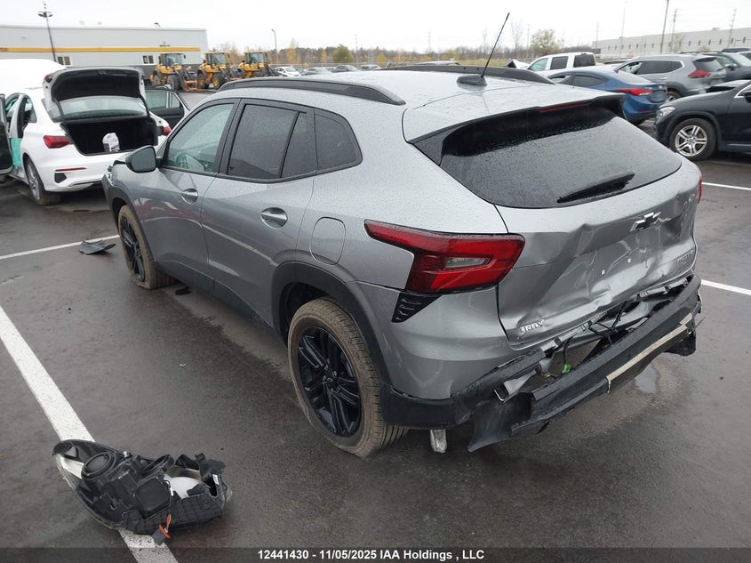 KL77LKE29SC098066 2025 CHEVROLET TRAX photo no. 3