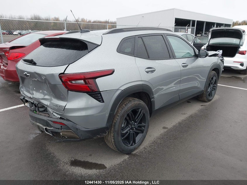 KL77LKE29SC098066 2025 CHEVROLET TRAX photo no. 4