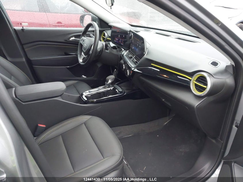 KL77LKE29SC098066 2025 CHEVROLET TRAX photo no. 5