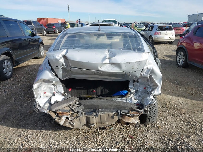 KMHCN45C79U379377 2009 HYUNDAI ACCENT photo no. 17