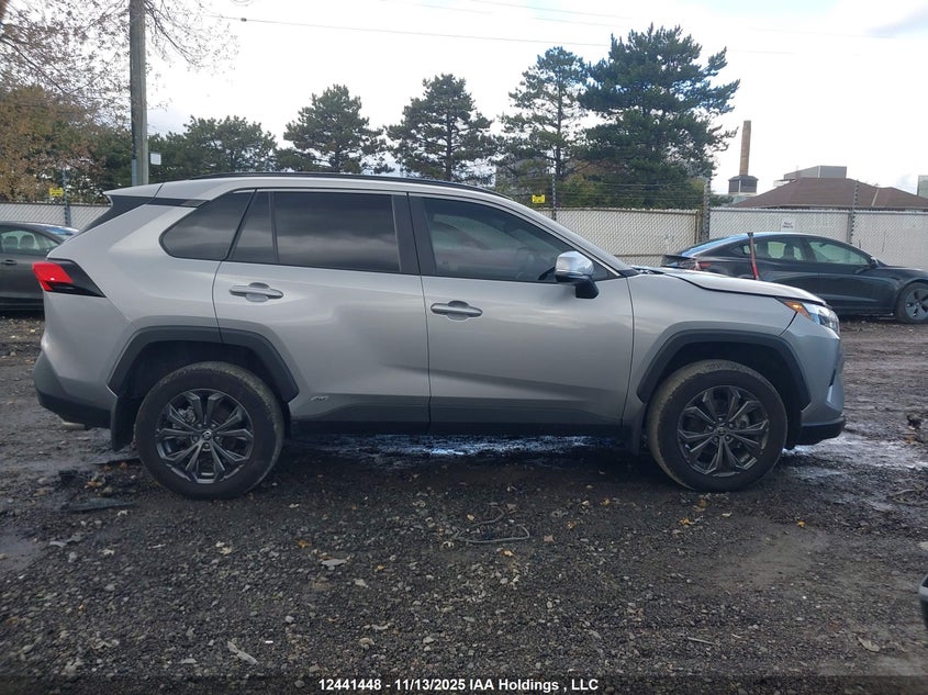 2T3RWRFV6PW184220 2023 TOYOTA RAV 4 photo no. 13