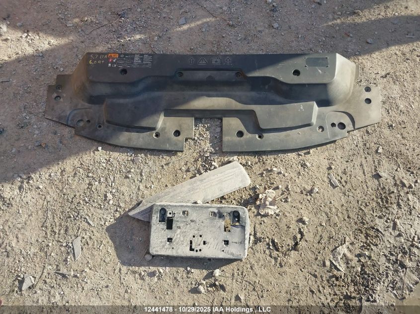 2011 GMC Sierra C2500 Heavy Duty VIN: 1GT21ZCG8BZ370761 Lot: 12441478